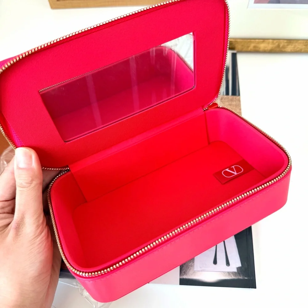 Valentino‎ Cosmetic Zip Case